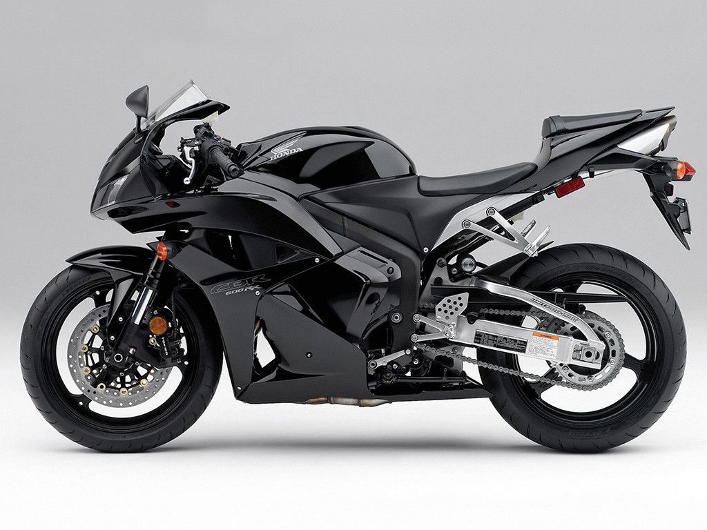 Honda CBR Motorcycle 6V Electric Ride On  Smyths Toys UK